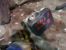 440500D030 Aggregato ABS  TOYOTA YARIS 1.0 12V (FRP) Ber. 3p/b/998cc