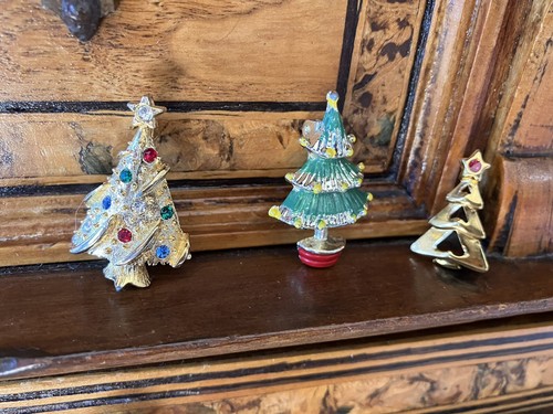 Christmas tree brooch one - christmas,