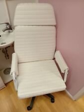 Poltrona Bianca Studio Estetico