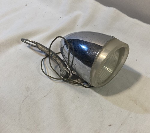 Vecchio faro per bicicletta - vecchio,