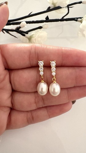 Orecchini con perla naturale - orecchini,