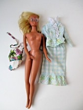 Barbie Mattel 1966 made in Taiwan abiti occhiali corpo snodato braccio staccato