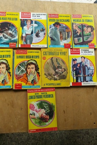 Stock libri collana il - libri,