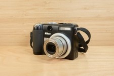 Nikon Coolpix P5000 fotocamera digitale / 10 MP punta e scatta compatta / testata