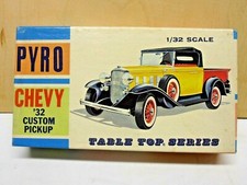 PYRO 1/32 N:25 ART.C318-50 KIT "CHEVY CUSTOM PICK-UP" ISTRUZIONI BOX ORIGINALE