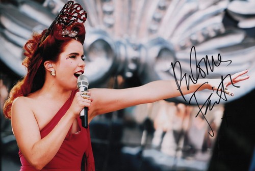 Paloma faith british singer - paloma,
