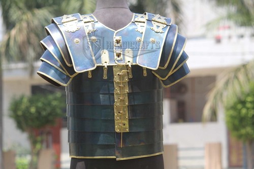 Lorica segmentata tipo - lorica,