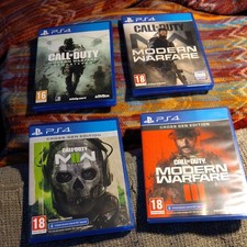 Pacchetto giochi PS4 Call Of