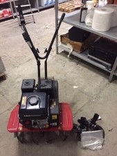 Usata pochissimo fresa terra a motore marca Lea 212 CC 5,5 Cv 6 lame di serie