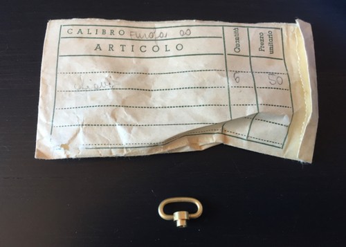 Chiave carica per sveglia - carica,