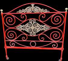 ANTICA TESTIERA DI LETTO IN FERRO DELL'800 LACCA ROSSA E ORO