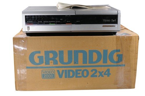 Grundig 1600 - , (boxed)