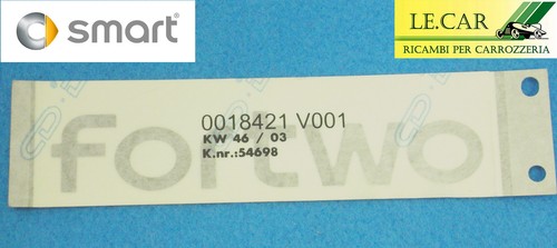 Adesivo scritta fortwo - ",