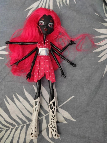 Black wydowna spider - wydowna,