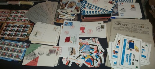 Stock buste primo giorno - stock,
