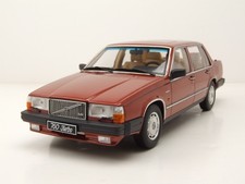 Modellino auto Volvo 760 1985