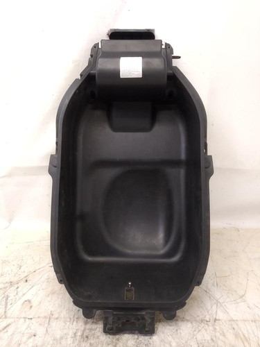 Vano porta casco - casco, aprilia