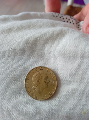 Moneta 200 lire esposizione - moneta,
