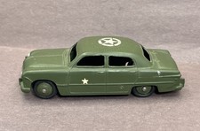 Dinky Toys 675 Ford Fordor