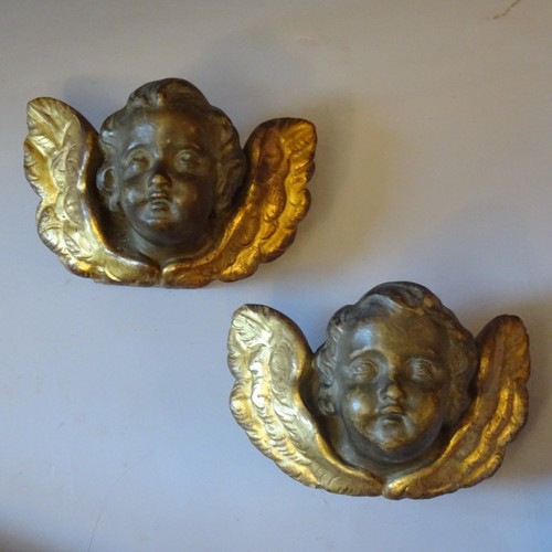 Coppia antichi putti - di, alati