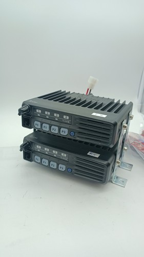 Ripetitore con apparati radio - apparati,