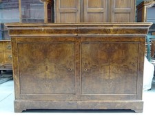 Credenza a due ante e due