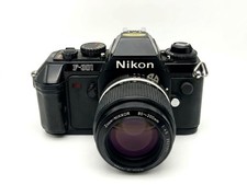 Nikon F-301 + Nikon 80-200 mm