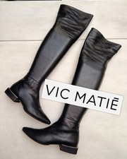 VIC MATIÈ STIVALI ALTI ALLA COSCIA IN PELLE VITELLO SPAZZOLATA NERA TACCO BASSO 