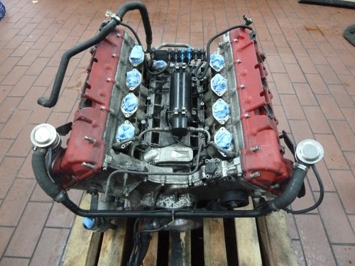 Motore maserati quattroporte - motore,