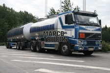 Truck photo Volvo FH12 tanker