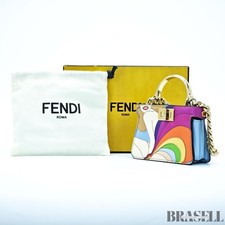 Borsa a mano FENDI Peekaboo
