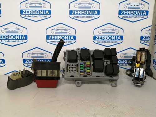 Porta fusibili suzuki santana - ,