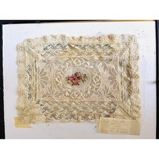 Antica arte in pizzo ricamata