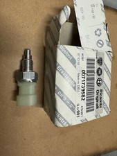 Interruttore luce retromarcia