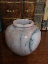 Piccolo vaso in pietra