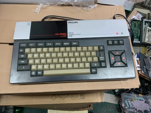 Philips 8020 40 - philips, vg