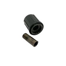 Corpo mozzo libero strada