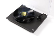 Giradischi Rega Planar 1 Plus compreso di preamplificatore phono