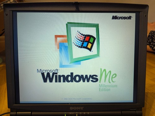 Sony pcg f707 - pentium, iii