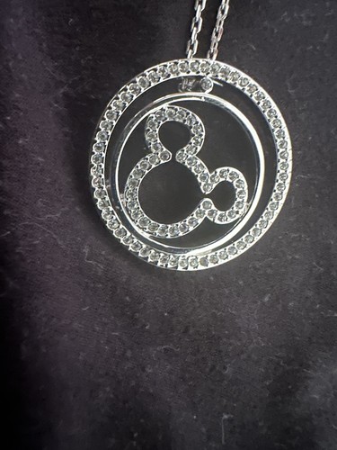 Collana con ciondolo testa - , di
