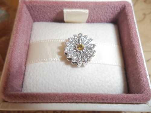 Charm clip fiore margherita