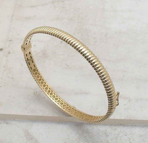 Bracciale con cerniera - , a