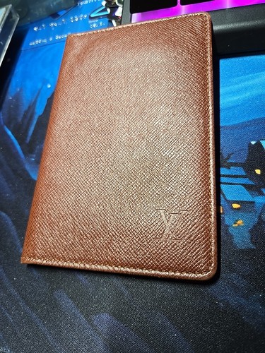Louis vuitton porta - louis, carte
