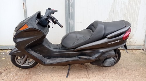 Yamaha majesty 250 2002 - 250,