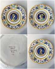 LOTTO 3 PIATTO PARETE MAIOLICA Deruta "Ex Animo" DECORO DAMA CAVALIERE ø 24,5 cm