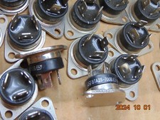 (1) BTA25-700B TRIAC Standard