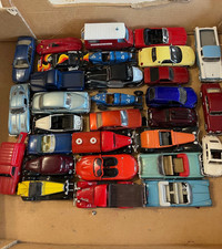 Solido E Diversi 1/43 - Lotto Di 30 Modelli Tutte Le Marche