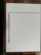 mc book air 15 m3  8gb 512gg ssd 