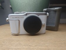 Olympus Pen E-PL9 Corpo