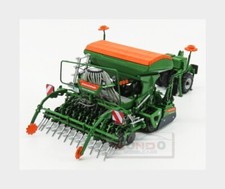 1:32 Universal Hobbies Amazone